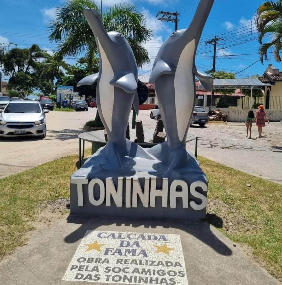 Apartamento De 2 Quartos Familiar, Toninhas Em *